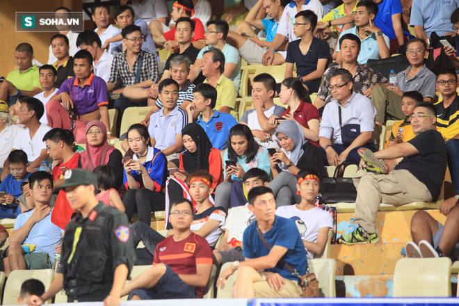Lệnh giới nghiêm đáng buồn ở U19 Việt Nam - Ảnh 2.