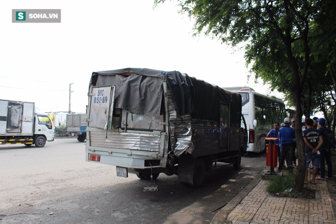 Tai nạn liên hoàn khiến hàng chục hành khách hoảng loạn kêu cứu - Ảnh 4.