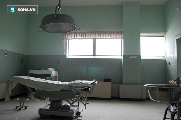 Bệnh viện ma ám: Nghi vấn nhân viên đứng sau vụ tử vong hàng loạt - Ảnh 1.