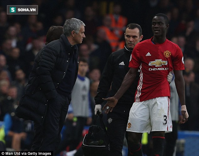 Mourinho khiêu khích dàn sao Man United bằng ngôn từ khó nghe - Ảnh 1.