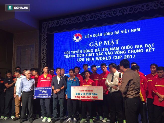 Tiền thưởng tăng đột biến ngày U19 Việt Nam về nước - Ảnh 4.
