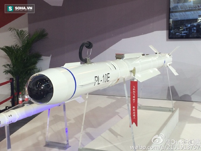 Trung Quốc trưng bày mẫu tên lửa không đối không hiện đại nhất - Ảnh 1.