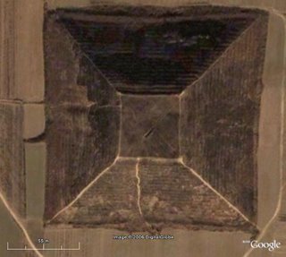 Đại kim tự tháp ở Trung Quốc – Bí ẩn chưa thể khám phá - Ảnh 4.