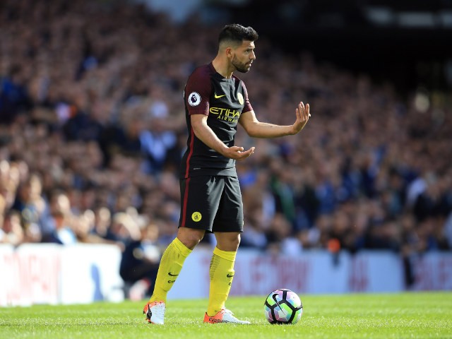 Đây là thứ ngăn cản Pep Guardiola sớm lên đỉnh cùng Man City - Ảnh 1.