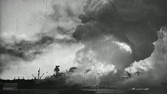 Dù tan nát sau trận Trân Châu Cảng nhưng hải quân Mỹ vẫn làm được 1 điều kỳ tích - Ảnh 4.