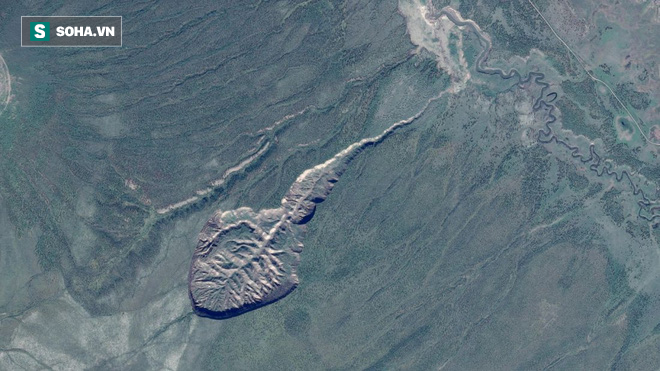 Phát hiện thêm chi tiết bí ẩn tại hố tử thần khổng lồ ở Siberia - Ảnh 2.