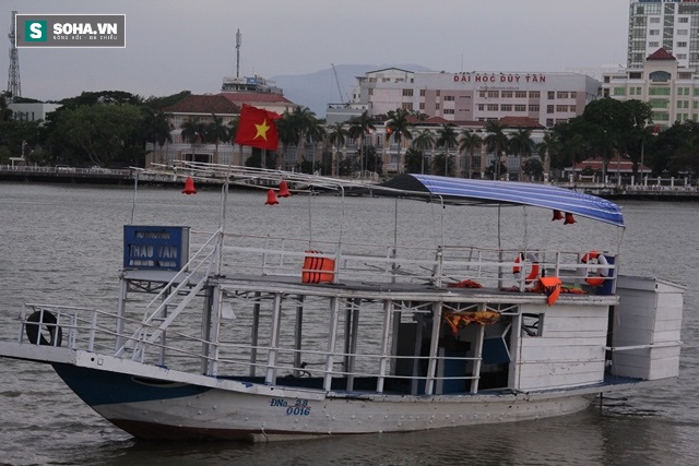 Vụ lật tàu: Đà Nẵng đình chỉ Giám đốc Cảng vụ Đường thủy nội địa  - Ảnh 2.