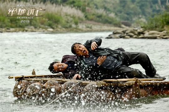 Thành Long và người bạn đồng hành khóc dở mếu dở trong phim mới - Ảnh 2.