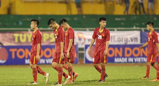 CĐV thất vọng tràn trề với U21 Việt Nam - Ảnh 1.