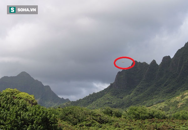 Bằng chứng đáng ngờ về căn cứ UFO bí mật trên quần đảo Hawaii - Ảnh 1.