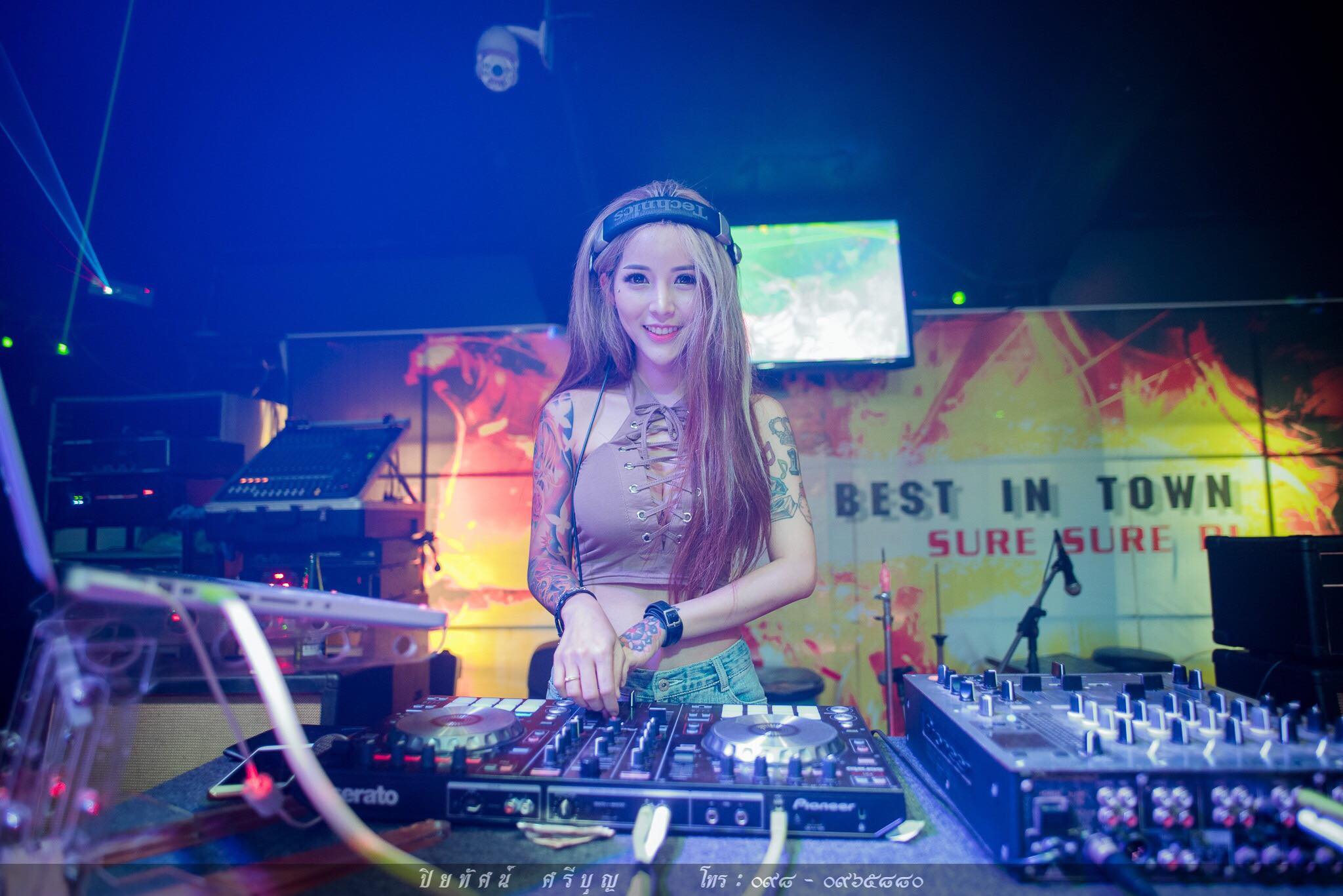 Loạt hình xăm táo bạo của nữ DJ hot nhất Malaysia - Gương mặt trẻ