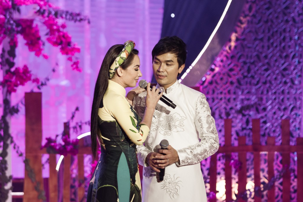 Phi Nhung lần đầu n&oacute;i về cha đẻ thật sự của con g&aacute;i - Ảnh 2.