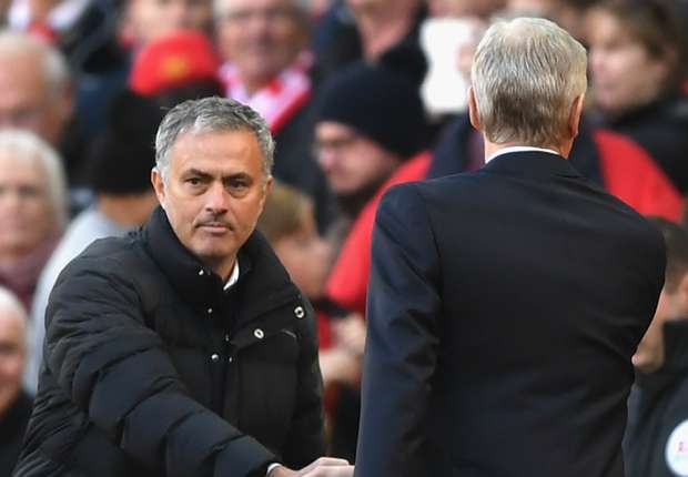 Cầu thủ 2 lần vô địch Premier League chỉ ra điểm quyết định đưa Mourinho vượt mặt Wenger  - Ảnh 2.