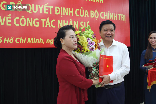 Toàn cảnh trao quyết định cho tân Bí thư TP.HCM Nguyễn Thiện Nhân - Ảnh 4.