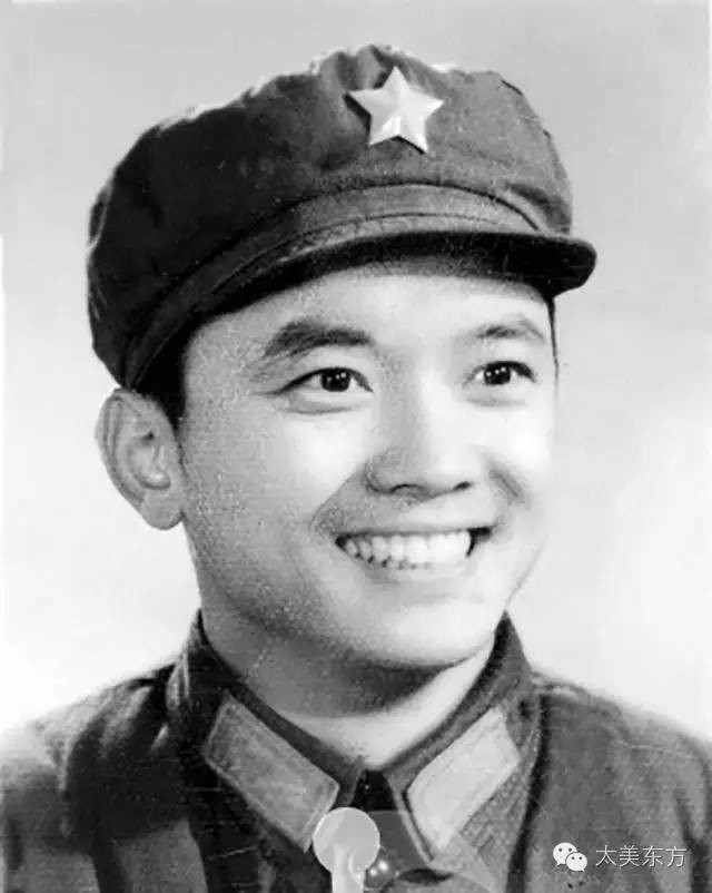 “Hòa Thân” Vương Cương: Từng suýt bị đuổi học, phải cầu cứu Mao Trạch Đông - Ảnh 1.