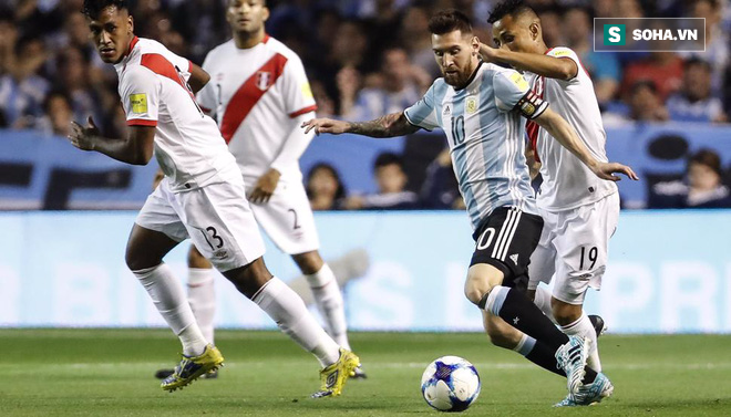 Messi “loạn nhịp” ở trận cầu quan trọng, đẩy Argentina vào thế khó - Ảnh 2.