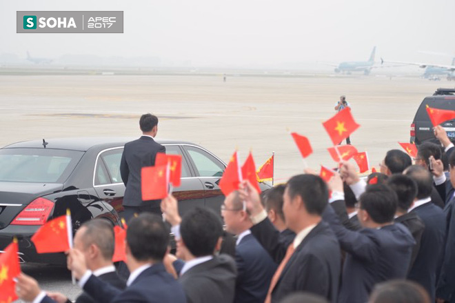 Đoàn xe Chủ tịch Trung Quốc Tập Cận Bình đã về đến khách sạn tại Hà Nội - Ảnh 1.