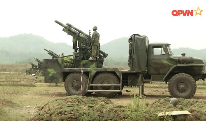 Việt Nam giới thiệu thế hệ tiếp theo của pháo tự hành 105 mm nội địa - Ảnh 1.