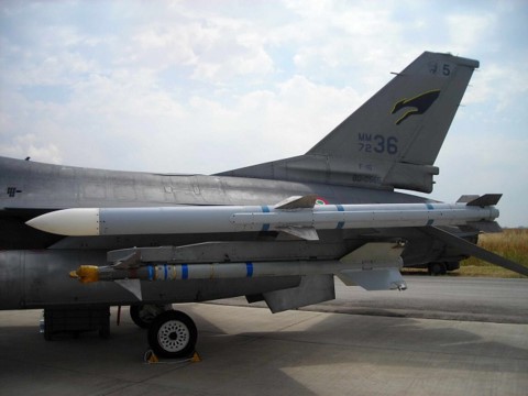 Hé lộ tên lửa không đối không mới của Mỹ thay thế sát thủ AIM-120 - Ảnh 2.