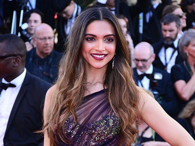 Mỹ nhân Ấn Độ này chính là nữ hoàng thảm đỏ tại Cannes 2017 - Ảnh 7.