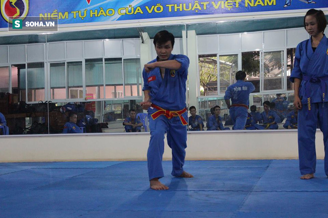 Làng võ Việt: “Mayweather hãy bước vào lồng MMA, anh ta sẽ bị hạ tính bằng giây” - Ảnh 2.