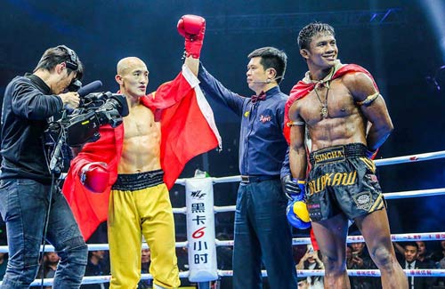 Yi Long làm gì trong ngày Buakaw vùi dập võ sĩ Trung Quốc? - Ảnh 5.