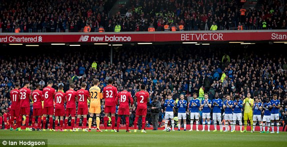 Liverpool nhấn chìm đối thủ trong trận derby Merseyside - Ảnh 2.