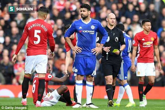 Man United 2-0 Chelsea: Quỷ đỏ tung đòn nghiền nát đoàn quân áo xanh - Ảnh 6.