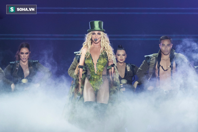 [Video] Britney biểu diễn tại Thái Lan: Tại sao hát nhép, giọng mỏng vẫn thu hút đến vậy? - Ảnh 2.
