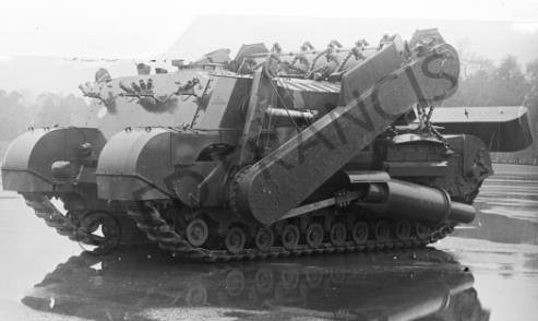 Con cóc Churchill - Xe tăng phá mìn FV3902 - Ảnh 5.