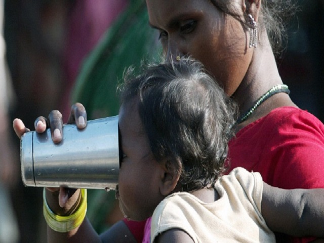 Ấn Độ: Nguồn nước nhiễm asen khiến hàng triệu người đứng trước nguy cơ ung thư - Ảnh 2.