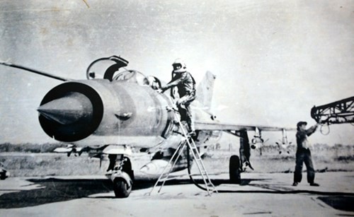 Nghệ thuật tác chiến Phòng không-Không quân rút ra từ Chiến dịch phòng không tháng 12-1972 (*) - Ảnh 1.
