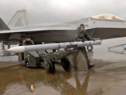 Hé lộ tên lửa không đối không mới của Mỹ thay thế sát thủ AIM-120 - Ảnh 8.