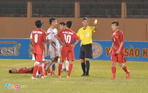 U19 HAGL thảm bại trước U19 Việt Nam: Hay ở đâu bầu Đức ơi? - Ảnh 2.