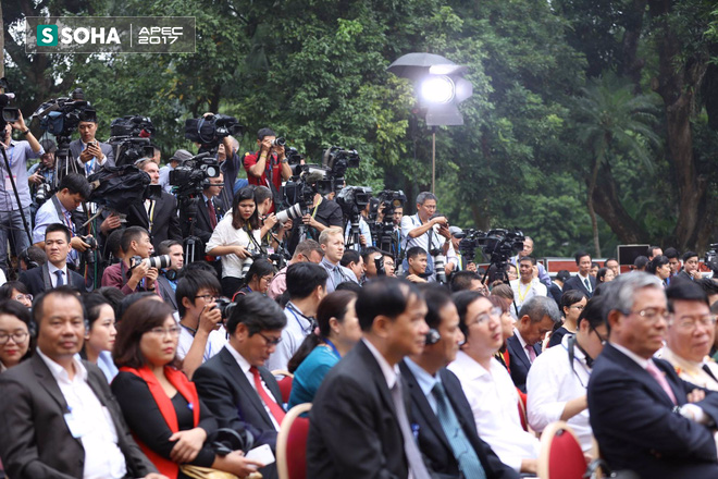 [LIVE] Chủ tịch nước Trần Đại Quang và Tổng thống Donald Trump chuẩn bị họp báo chung - Ảnh 2.