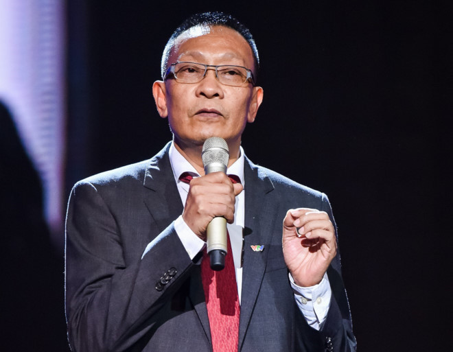 Lại Văn Sâm tái xuất, làm MC cho Gala Sao Mai 2017 - Ảnh 1.