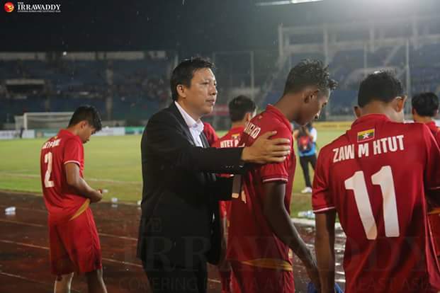 Thua đau Malaysia ở bán kết, Myanmar đổ lỗi lên đầu người Việt Nam - Ảnh 2.