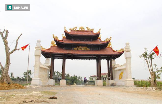 Cận cảnh cổng làng hơn 4 tỷ đồng làm từ gỗ quý ở Nghệ An - Ảnh 16.