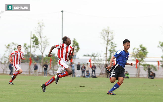 TRỰC TIẾP: Cùng Ryan Giggs và Paul Scholes xem U15 PVF đối đầu U15 Stoke City - Ảnh 6.