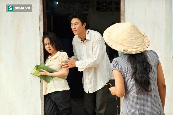 Việt Hương khắp người bầm tím, chân chảy máu vì đóng cảnh bị cưỡng bức - Ảnh 1.