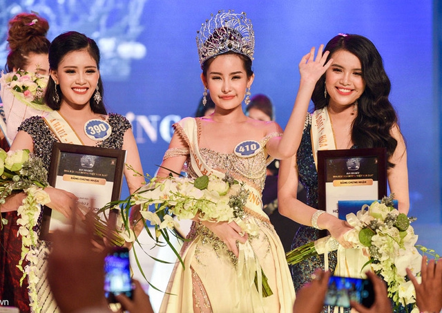 Cận cảnh nhan sắc 5 Hoa hậu bị ném đá dữ dội nhất ở thế giới và Việt Nam - Ảnh 15.