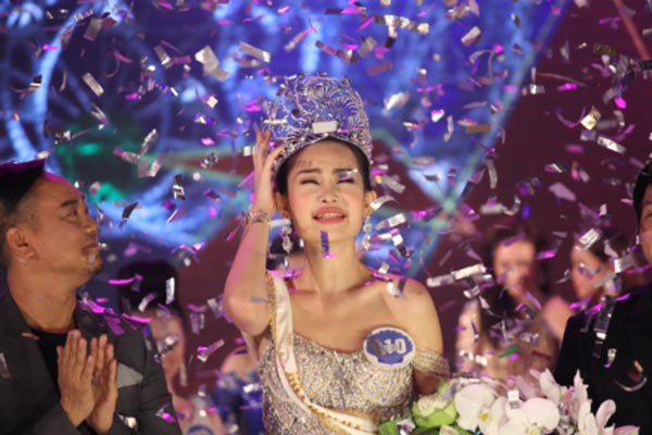 Chuyện ít biết về 3 sự cố gây xôn xao tại chung kết Hoa hậu Đại dương - Ảnh 3.