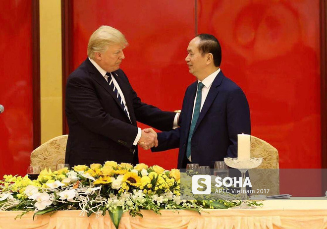 Tổng thống Donald Trump dự tiệc chiêu đãi do Chủ tịch nước Trần Đại Quang chủ trì - Ảnh 2.