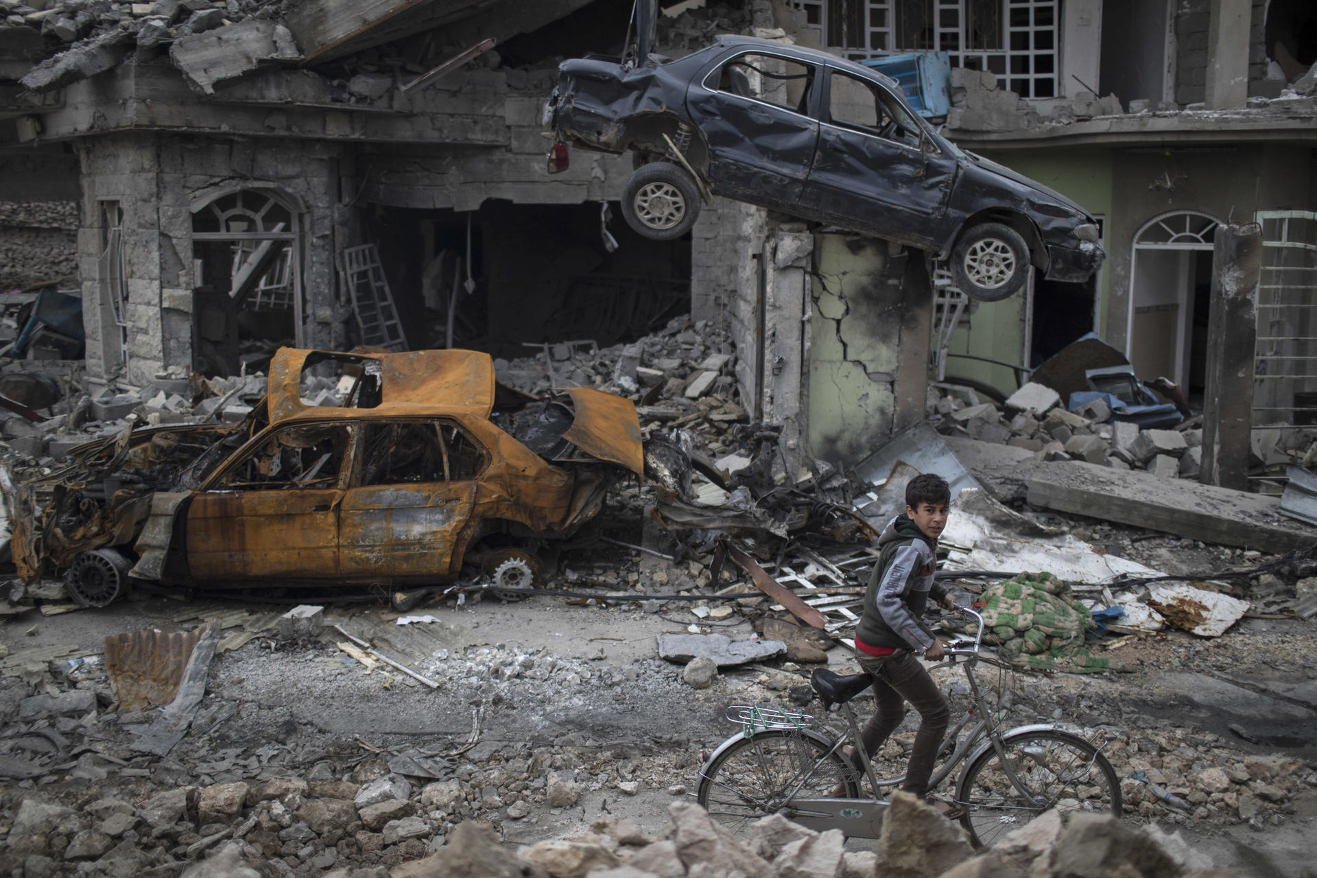 Mosul: Những khung hình ám ảnh từ cuộc khủng hoảng con tin kinh hoàng nhất lịch sử - Ảnh 2.