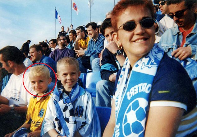 Griezmann: Từ hành trình không gia đình đến Old Trafford rộng mở - Ảnh 3.