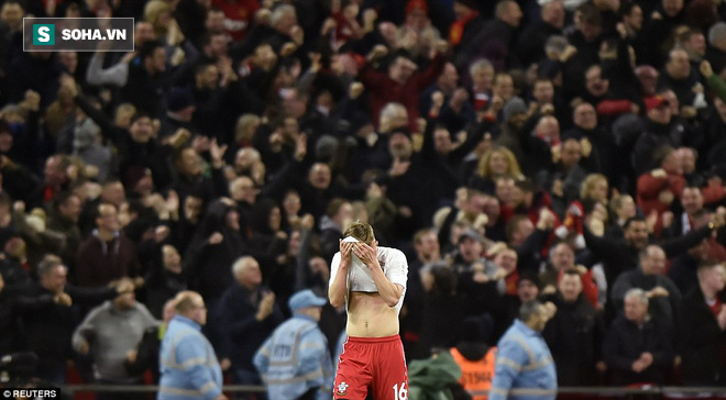 Chơi trò cút bắt, Ibrahimovic đưa Man United đăng quang trong nỗi lo thót tim - Ảnh 37.