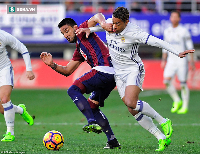Mất cả 3 trụ cột, Real Madrid vẫn xé toạc đối phương để dằn mặt Barca - Ảnh 12.