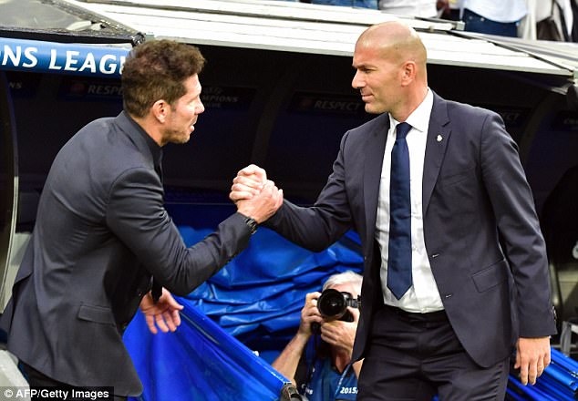 Lửa và băng ở Bernabeu: Khi Simeone-Zidane là hai thái cực đối lập - Ảnh 1.