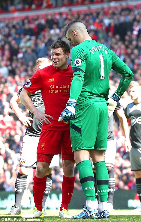 Anfield im bặt tiếng cười trong ngày James Milner ném đi quyền tự quyết của Liverpool - Ảnh 22.