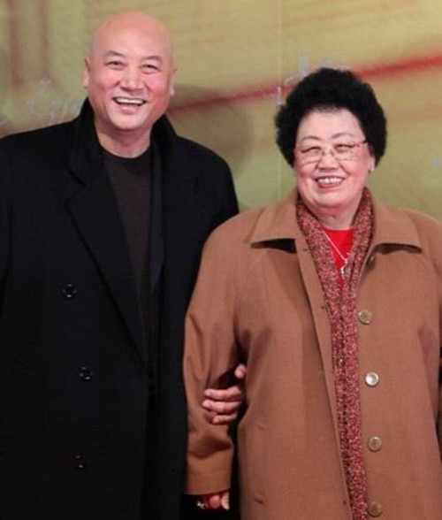 Đường Tăng và vợ tỷ phú già hơn 11 tuổi hạnh phúc suốt 27 năm: Chuyện tình đẹp đến rơi lệ - Ảnh 4.